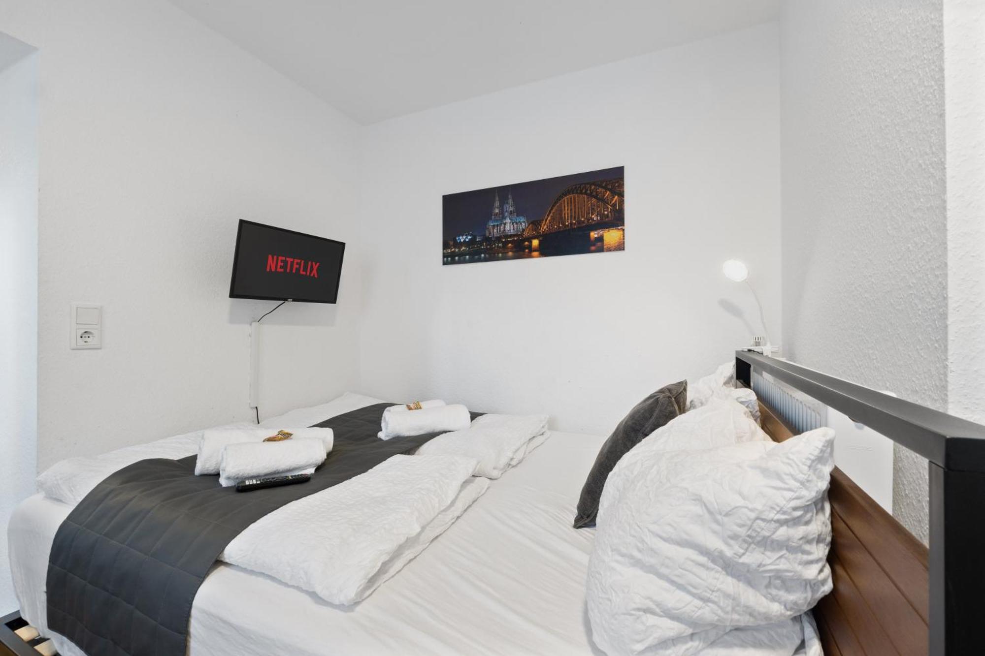 Modernes Apartement Am Rhein In Ruhiger Lage Keulen Buitenkant foto