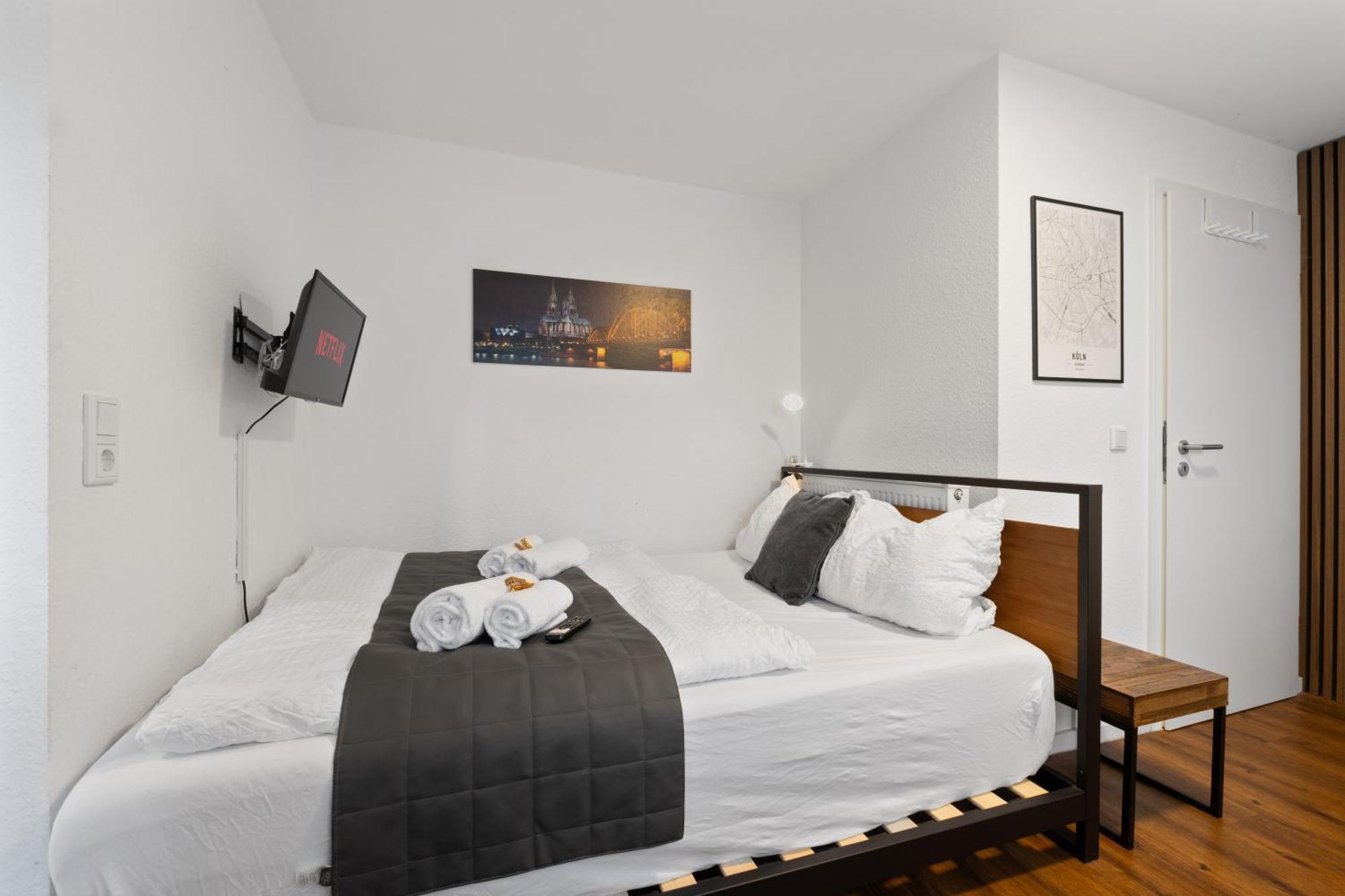 Modernes Apartement Am Rhein In Ruhiger Lage Keulen Buitenkant foto